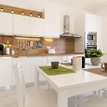 La Sul Mare Apartment *